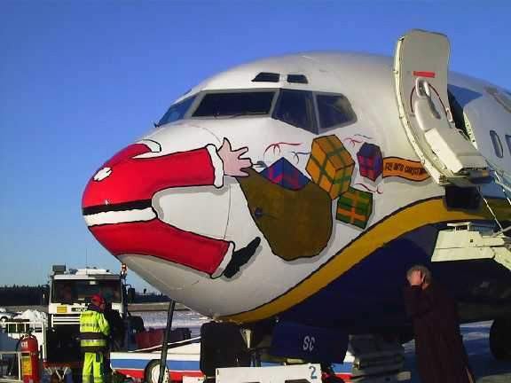 Santa vs airplane
