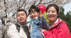 China: New 3-child policy approved by Politburo | News | DW | 31.05.2021