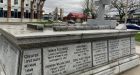 Statue of WW1 soldier pushed off cenotaph in Surrey, B.C. as police look for vandal