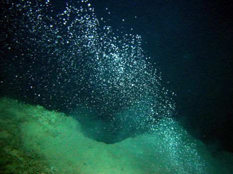 Study says methane from ocean floor is 'time bomb'