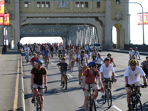 Vancouver city council mulls car-free Sundays