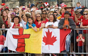 Crowds pack Parliament Hill to ring in Canada's birthday