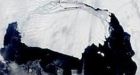 Vast Antarctic iceberg 'could threaten shipping'