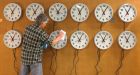 Daylight saving time 2014 ends this weekend