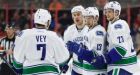 Canucks top Flyers with shutout