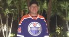Should a Red Deer man be allowed to wear his Oilers cap in his driver's licence photo'