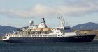 Passengers to be removed from ship stranded in Arctic