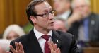 MacKay urges greater U.S.-Canada military co-operation